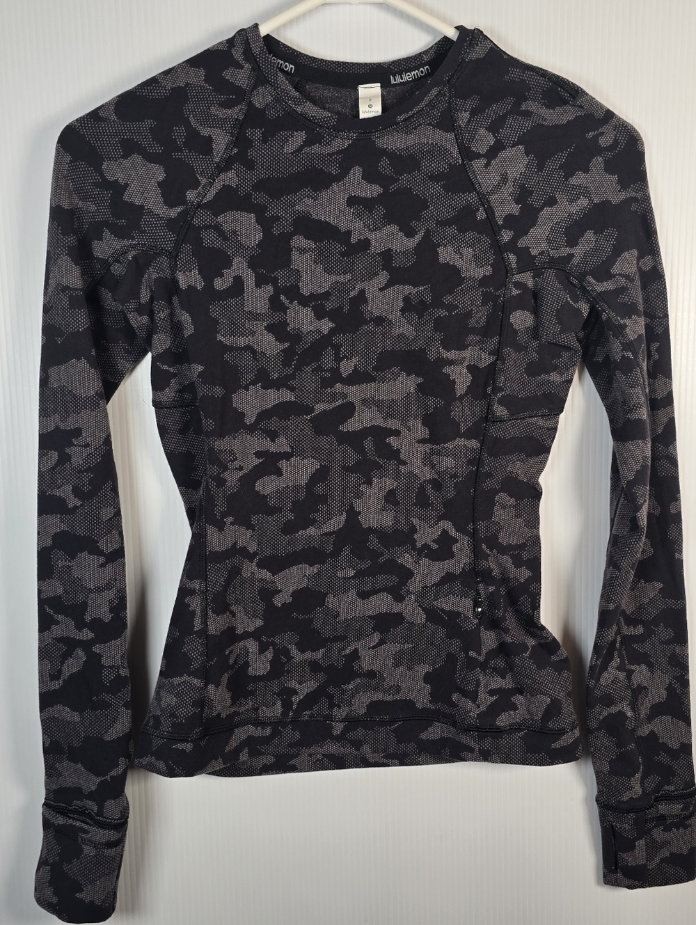 Lululemon Close to Crossing Long Sleeve Heritage Camo Jacquard Black Lunar Rock - Picture 3 of 15